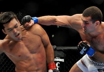 LOS ANGELES, CA - OCTOBER 24:  UFC Light Heavyweight Champion Lyoto Machida (R) battles with UFC Light Heavyweight challenger Mauricio Rua (L) during their title fight at UFC 104 at Staples Center on October 24, 2009 in Los Angeles, California.  (Photo by Jon Kopaloff/Getty Images)