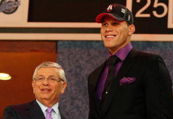 NEW YORK - JUNE 25:  NBA Commissioner David Stern poses for a photograph with the first overall draft pick by the Los Angeles Clippers,  Blake Griffin during the 2009 NBA Draft at the Wamu Theatre at Madison Square Garden June 25, 2009 in New York City. NOTE TO USER: User expressly acknowledges and agrees that, by downloading and/or using this Photograph, User is consenting to the terms and conditions of the Getty Images License Agreement.  (Photo by Jim McIsaac/Getty Images)
