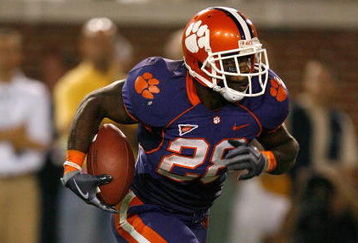 ATLANTA - SEPTEMBER 10:  C.J. Spiller #28 of the Clemson Tigers against the Georgia Tech Yellow Jackets at Bobby Dodd Stadium on September 10, 2009 in Atlanta, Georgia.  (Photo by Kevin C. Cox/Getty Images)