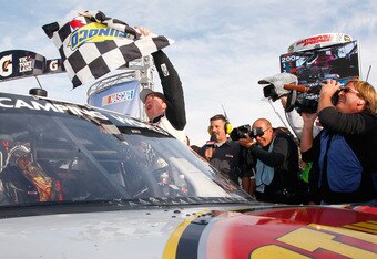 Peters_wins_kroger_200_crop_340x234