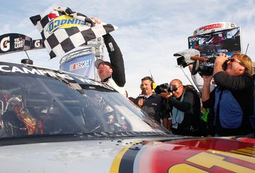 Peters_wins_kroger_200_feature
