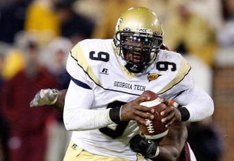 ATLANTA - OCTOBER 17:  Quarterback Josh Nesbitt #9 of the Georgia Tech Yellow Jackets against the Virginia Tech Hokies at Bobby Dodd Stadium on October 17, 2009 in Atlanta, Georgia.  (Photo by Kevin C. Cox/Getty Images)
