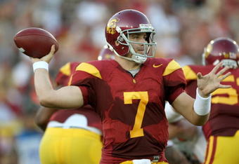 LOS ANGELES, CA - OCTOBER 24:  Quarterback Matt Barkley #7 of the USC Trojans throws a pass against the Oregon State Beavers on October 24, 2009 at the Los Angeles Coliseum in Los Angeles, California.  (Photo by Stephen Dunn/Getty Images)