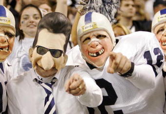 SAN ANTONIO - DECEMBER 29:  Penn State Nittany Lions fans dressed as head coach Joe Paterno and players cheer against the Texas A&M Aggies during the Valero Alamo Bowl on December 29, 2007 at the Alamodome in San Antonio, Texas.  (Photo by Brian Bahr/Getty Images)
