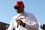 SAN FRANCISCO - OCTOBER 04:  Head coach Mike Singletary of the San Francisco 49ers walks off the field against the St. Louis Rams during an NFL game on October 4, 2009 at Candlestick Park in San Francisco, California.  (Photo by Jed Jacobsohn/Getty Images)