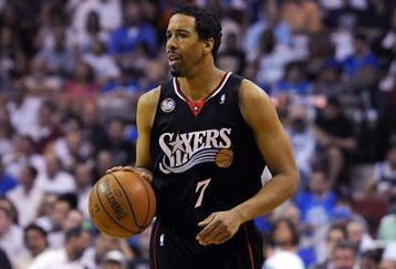 ORLANDO, FL - APRIL 22:  Andre Miller #7 of the Philadelphia 76ers sets up a play against the Orlando Magic in Game Two of the Eastern Conference Quarterfinals during the 2009 NBA Playoffs at Amway Arena April 22, 2009 in Orlando, Florida.   NOTE TO USER: User expressly acknowledges and agrees that, by downloading and/or using this Photograph, user is consenting to the terms and conditions of the Getty Images License Agreement.  (Photo by Sam Greenwood/Getty Images)