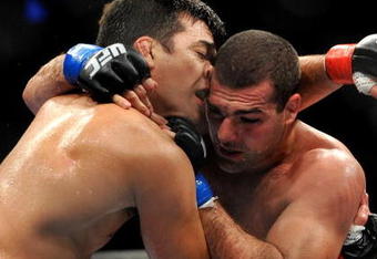 LOS ANGELES, CA - OCTOBER 24:  UFC Light Heavyweight Champion Lyoto Machida (R) battles with UFC Light Heavyweight challenger Mauricio Rua (L) during their title fight at UFC 104 at Staples Center on October 24, 2009 in Los Angeles, California.  Machida retained his title by way of unanimous decision. (Photo by Jon Kopaloff/Getty Images)