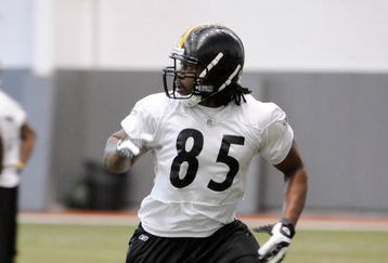 PITTSBURGH - MAY 01:  David Johnson #85 of the Pittsburgh Steelers runs a pass route during rookie training camp at the Pittsburgh Steelers Practice Facility on May 1, 2009 in Pittsburgh, Pennsylvania.  (Photo by Joe Sargent/Getty Images)