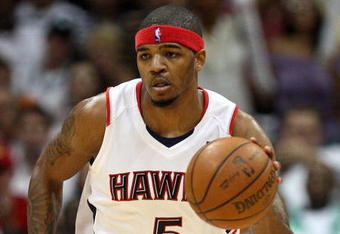 ATLANTA - APRIL 28: Forward Josh Smith #5 of the Atlanta Hawks brings the ball upcourt in Game Four of the Eastern Conference Quarterfinals against the Boston Celtics during the 2008 NBA Playoffs at the Philips Arena on April 28, 2008 in Atlanta, Georgia. The Hawks beat the Celtics 97-92 to tie the best-of-seven series at 2-2.  NOTE TO USER: User expressly acknowledges and agrees that, by downloading and or using this photograph, User is consenting to the terms and conditions of the Getty Images License Agreement. (Photo by Mike Zarrilli/Getty Images)