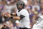 SEATTLE - OCTOBER 24: Quarterback Jeremiah Masoli #8 of the Oregon Ducks looks to pass the ball during the game against the Washington Huskies on October 24, 2009 at Husky Stadium in Seattle, Washington. The Ducks defeated the Huskies 43-19. (Photo by Otto Greule Jr/Getty Images)