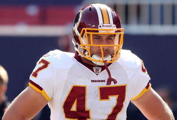 EAST RUTHERFORD, NJ - SEPTEMBER 13:  Chris Cooley #47 of the Washington Redskins warms up before playing the New York Giants on September 13, 2009 at Giants Stadium in East Rutherford, New Jersey.  (Photo by Jim McIsaac/Getty Images)