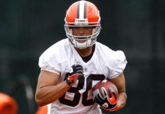 BEREA, OH - MAY 02:  Brian Robiskie #80  of the Cleveland Browns runs a drill during rookie mini camp at the Cleveland Browns Training and Administrative Complex on May 2, 2009 in Berea, Ohio.  (Photo by Gregory Shamus/Getty Images)