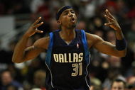 CHICAGO - DECEMBER 3:  Jason Terry #31 of the Dallas Mavericks celebrates hitting a three point shot in a game against the Chicago Bulls on December 3, 2007 at the United Center in Chicago, Illinois. The Mavericks defeated the Bulls 103-98. NOTE TO USER: User expressly acknowledges and agreees that, by downloading and/or using this Photograph, User is consenting to the terms and conditions of the Getty Images License Agreement. (Photo by Jonathan Daniel/Getty Images)