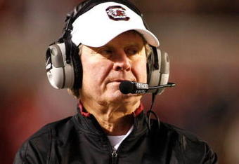 TUSCALOOSA - OCTOBER 17:  Head coach Steve Spurrier of the South Carolina Gamecocks watches the scoreboard during the game against the Alabama Crimson Tide at Bryant-Denny Stadium on October 17, 2009 in Tuscaloosa, Alabama.  The Crimson Tide beat the Gamecocks 20-6.  (Photo by Mike Zarrilli/Getty Images)