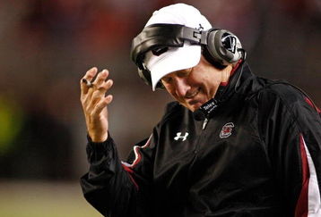 TUSCALOOSA - OCTOBER 17:  Head coach Steve Spurrier of the South Carolina Gamecocks reacts to a call during the game against the Alabama Crimson Tide at Bryant-Denny Stadium on October 17, 2009 in Tuscaloosa, Alabama. The Crimson Tide beat the Gamecocks 20-6.  (Photo by Mike Zarrilli/Getty Images)