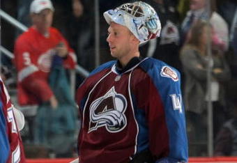 DENVER - OCTOBER 24:  Goalkeeper Craig Anderson #41 of the Colorado Avalanche leaves the ice after he earned the first star of the game against the Detroit Red Wings during NHL action at the Pepsi Center on October 24, 2009 in Denver, Colorado. Anderson had 48 saves as the Avalanche defeated the Red Wings 3-1.  (Photo by Doug Pensinger/Getty Images)