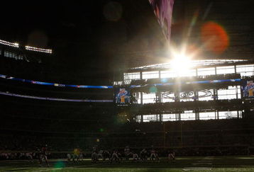 ARLINGTON, TX - OCTOBER 25:  A general view of the Atlanta Falcons and the Dallas Cowboys at Cowboys Stadium on October 25, 2009 in Arlington, Texas.  (Photo by Ronald Martinez/Getty Images)