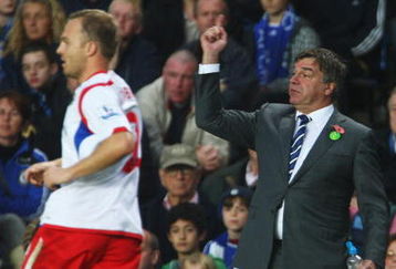 LONDON - OCTOBER 24:  Sam Allardyce manager of Blackburn Rover gestures during the Barclays Premier League match between Chelsea and Blackburn Rovers at Stamford Bridge on October 24, 2009 in London, England.  (Photo by Phil Cole/Getty Images)