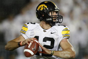 STATE COLLEGE, PA - SEPTEMBER 26:  Ricky Stanzi #12 of the Iowa Hawkeyes throws a pass while playing the Penn State Nittnay Lions on September 26, 2009 at Beaver Stadium in State College, Pennsylvania. Iowa won the game 21-10. (Photo by Gregory Shamus/Getty Images)