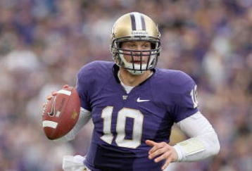 SEATTLE - OCTOBER 24:  Quarterback Jake Locker #10 of the Washington Huskies looks to pass the ball during the game against the Oregon Ducks on October 24, 2009 at Husky Stadium in Seattle, Washington. The Ducks defeated the Huskies 43-19. (Photo by Otto Greule Jr/Getty Images)