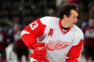DENVER - OCTOBER 24:  Pavel Datsyuk #13 of the Detroit Red Wings warms up prior to facing the Colorado Avalanche during NHL action at the Pepsi Center on October 24, 2009 in Denver, Colorado. The Avalanche defeated the Red Wings 3-1.  (Photo by Doug Pensinger/Getty Images)