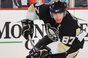 PITTSBURGH - OCTOBER 20:  Center Sidney Crosby #87 of the Pittsburgh Penguins skates with the puck against the St. Louis Blues on October 20, 2009 at Mellon Arena in Pittsburgh, Pennsylvania.  (Photo by Jamie Sabau/Getty Images)