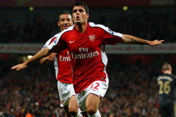 LONDON, ENGLAND - OCTOBER 28:  Fran Merida of Arsenal celebrates after scoring during the Carling Cup 4th Round match between Arsenal and Liverpool at the Emirates Stadium on October 28, 2009 in London, England.  (Photo by Shaun Botterill/Getty Images)