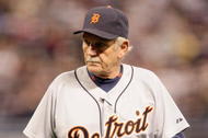 MINNEAPOLIS - OCTOBER 06: Manager Jim Leyland #10 of the Detroit Tigers walks back to the dugout during the American League Tiebreaker game against the Minnesota Twins on October 6, 2009 at Hubert H. Humphrey Metrodome in Minneapolis, Minnesota. (Photo by Jamie Squire/Getty Images)