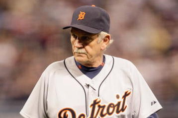 MINNEAPOLIS - OCTOBER 06: Manager Jim Leyland #10 of the Detroit Tigers walks back to the dugout during the American League Tiebreaker game against the Minnesota Twins on October 6, 2009 at Hubert H. Humphrey Metrodome in Minneapolis, Minnesota. (Photo by Jamie Squire/Getty Images)