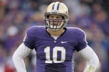 SEATTLE - OCTOBER 24: Quarterback Jake Locker #10 of the Washington Huskies looks to the sideline during the game against the Oregon Ducks on October 24, 2009 at Husky Stadium in Seattle, Washington. The Ducks defeated the Huskies 43-19. (Photo by Otto Greule Jr/Getty Images)