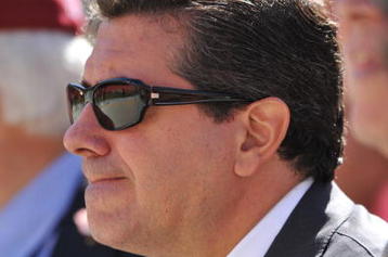 LANDOVER, MD - OCTOBER 4:  Owner Daniel Snyder of the Washington Redskins watches pregame action before the game against the Tampa Bay Buccaneers at FedExField on October 4, 2009 in Landover, Maryland. The Redskins defeated the Buccaneers 16-13. (Photo by Larry French/Getty Images)