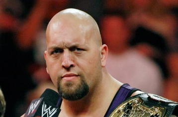 LAS VEGAS - AUGUST 24:  Wrestler Big Show appears in the ring during the WWE Monday Night Raw show at the Thomas & Mack Center August 24, 2009 in Las Vegas, Nevada.  (Photo by Ethan Miller/Getty Images)
