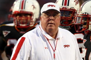 COLLEGE PARK, MD - SEPTEMBER 13: Head coach Ralph Friedgen of the Maryland Terrapins watches player warm-ups prior to the game against the West Virginia Mountaineers on September 13, 2007 at Byrd Stadium in College Park, Maryland. (Photo by Jamie Squire/Getty Images)