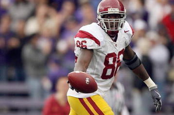 SEATTLE - SEPTEMBER 19:  Anthony McCoy #86 of the USC Trojans runs with the ball during the game against the Washington Huskies on September 19, 2009 at Husky Stadium in Seattle, Washington. The Huskies defeated the Trojans 16-13. (Photo by Otto Greule Jr/Getty Images)