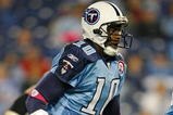 NASHVILLE, TN - OCTOBER 11:  Vince Young #10 of the Tennessee Titans runs with the ball during the NFL game against the Indianapolis Colts at LP Field on October 11, 2009 in Nashville, Tennessee. The Colts defeated the Titans 31-9.  (Photo by Andy Lyons/Getty Images)
