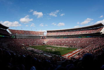 TUSCALOOSA, AL - OCTOBER 24:  A general view of Bryant-Denny Stadium during the game between the Alabama Crimson Tide and the Tennessee Volunteers at  on October 24, 2009 in Tuscaloosa, Alabama.  (Photo by Kevin C. Cox/Getty Images)