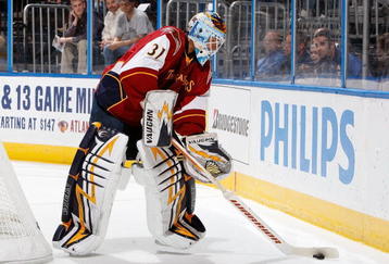 ATLANTA - OCTOBER 22:  Goaltender Ondrej Pavelec #31 of the Atlanta Thrashers against the Washington Capitals at Philips Arena on October 22, 2009 in Atlanta, Georgia.  (Photo by Kevin C. Cox/Getty Images)