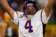 GREEN BAY, WI - NOVEMBER 01: Quarterback Brett Favre #4 of the Minnesota Vikings celebrates a touchdown by teammate Percy Harvin #12 after a 51 yard touchdown pass during the third quarter of the game against the Green Bay Packers at Lambeau Field on November 1, 2009 in Green Bay, Wisconsin. (Photo by Scott Boehm/Getty Images)