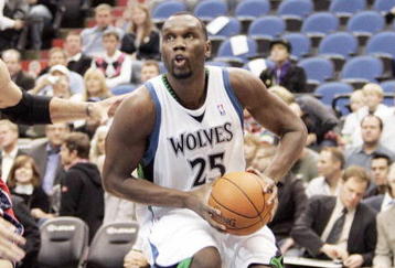 MINNEAPOLIS - OCTOBER 28: Al Jefferson #25 of the Minnesota Timberwolves drives to the basket against the New Jersey Nets at the Target Center on October 28, 2009 in Minneapolis, Minnesota. The Timberwolves defeated the Nets 95-93. NOTE TO USER: User expressly acknowledges and agrees that, by downloading and or using this photograph, User is consenting to the terms and conditions of the Getty Images License Agreement. (Photo by Genevieve Ross/Getty Images)