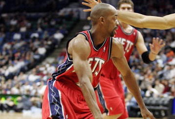 MINNEAPOLIS - OCTOBER 28: Rafer Alston #1 of the New Jersey Nets drives to the basket against the Minnesota Timberwolves at the Target Center on October 28, 2009 in Minneapolis, Minnesota. The Timberwolves defeated the Nets 95-93. NOTE TO USER: User expressly acknowledges and agrees that, by downloading and or using this photograph, User is consenting to the terms and conditions of the Getty Images License Agreement. (Photo by Genevieve Ross/Getty Images)