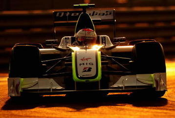 ABU DHABI, UNITED ARAB EMIRATES - OCTOBER 31:  Rubens Barrichello of Brazil and Brawn GP drives during qualifying for the Abu Dhabi Formula One Grand Prix at the Yas Marina Circuit on October 31, 2009 in Abu Dhabi, United Arab Emirates.  (Photo by Clive Mason/Getty Images)