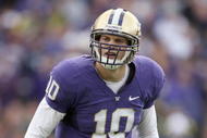 SEATTLE - OCTOBER 24: Quarterback Jake Locker #10 of the Washington Huskies looks to the sideline during the game against the Oregon Ducks on October 24, 2009 at Husky Stadium in Seattle, Washington. The Ducks defeated the Huskies 43-19. (Photo by Otto Greule Jr/Getty Images)