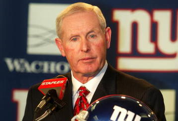 EAST RUTHERFORD, NJ - JANUARY 7:  Tom Coughlin is announced as the New York Giants new head coach during a news conference at Giants Stadium on January 7, 2004 in the East Rutherford, New Jersey.  Coughlin signed a four-year, $12 million contract with the team.  (Photo by Jerry Pinkus/Getty Images)