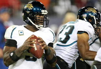NASHVILLE, TN - NOVEMBER 01:  David Garrard #9 of the Jacksonville Jaguars drops back to pass against the Tennessee Titans during their game at LP Field on November 1, 2009 in Nashville, Tennessee.  (Photo by Streeter Lecka/Getty Images)