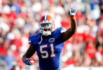 JACKSONVILLE, FL - OCTOBER 31:  Brandon Spikes #51 of the Florida Gators calls the defense against the Georgia Bulldogs at Jacksonville Municipal Stadium on October 31, 2009 in Jacksonville, Florida.  (Photo by Kevin C. Cox/Getty Images)