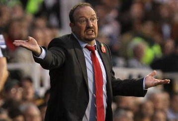 LONDON, ENGLAND - OCTOBER 31:  Rafael Benitez of Liverpool during the Barclays Premier League match between Fulham and Liverpool at Craven Cottage on October 31, 2009 in London, England.  (Photo by Clive Rose/Getty Images)