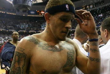 ORLANDO, FL - MAY 30: Delonte West #13 of the Cleveland Cavaliers walks off the court after being defeated by the Orlando Magic in Game Six of the Eastern Conference Finals during the 2009 Playoffs at Amway Arena on May 30, 2009 in Orlando, Florida. NOTE TO USER: User expressly acknowledges and agrees that, by downloading and or using this photograph, User is consenting to the terms and conditions of the Getty Images License Agreement  (Photo by Elsa/Getty Images)