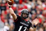 CINCINNATI - OCTOBER 24:  Zach Collaros #12 of the Cincinnati Bearcats throws the ball during the Big East Conference game against the Louisville Cardinals at Nippert Stadium on October 24, 2009 in Cincinnati, Ohio.  (Photo by Andy Lyons/Getty Images)