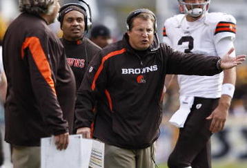 PITTSBURGH, PA - OCTOBER 18: Head coach Eric Mangini of the Cleveland Browns argues with an official during the game against the Pittsburgh Steelers at Heinz Field on October 18, 2009 in Pittsburgh, Pennsylvania. The Steelers defeated the Browns 27-14. (Photo by Joe Robbins/Getty Images)