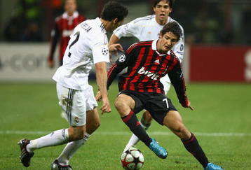 MILAN, ITALY - NOVEMBER 03:  Pato of AC Milan runs at Alvaro Arbeloa of Real Madrid during the UEFA Champions League Group C match between AC Milan and Real Madrid at the San Siro on November 3, 2009 in Milan, Italy.  (Photo by Alex Livesey/Getty Images)